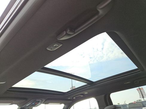 New 2025 Jeep Wagoneer Series II w/ Premium Group I image 27