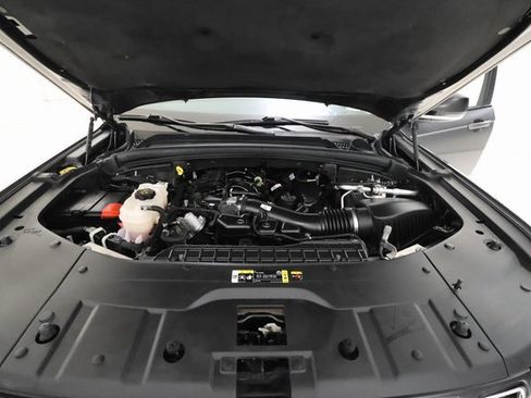 Used 2022 Jeep Grand Cherokee L Limited image 6