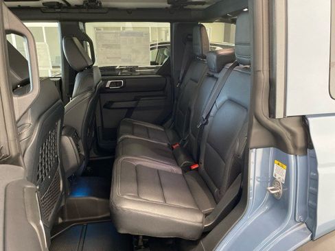 New 2025 Ford Bronco Badlands AWD/4WD image 9