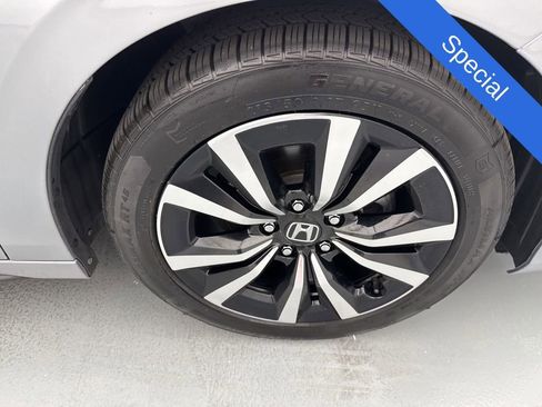 Used 2022 Honda Civic EX-L image 13