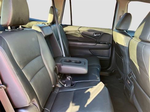 Used 2021 Honda Pilot Special Edition image 28