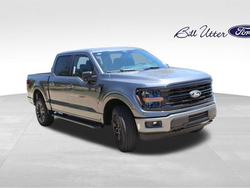 New 2026 Ford F150 XLT w/ Equipment Group 302A MID AWD/4WD image 2