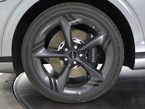 Used 2026 Genesis GV70 3.5T Sport Prestige w/ G1 Accessory Package AWD/4WD image 7