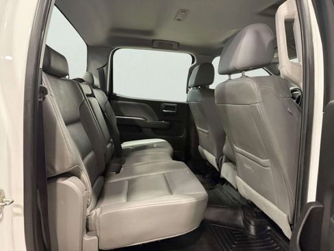 Used 2017 Chevrolet Silverado 2500 W/T image 22