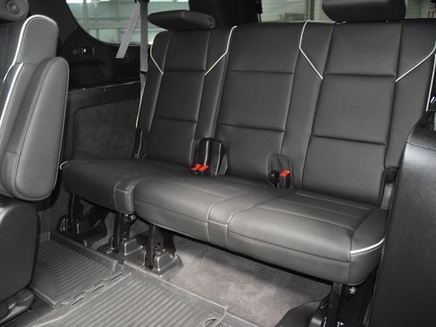 Used 2024 Cadillac Escalade ESV Premium Luxury w/ Performance Package image 46