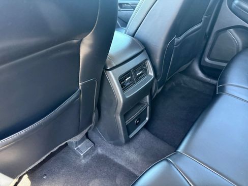 Used 2024 Ford Edge SEL AWD/4WD image 24