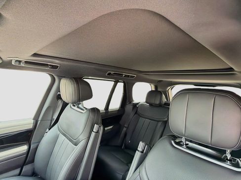 New 2026 Land Rover Range Rover SE AWD/4WD image 27