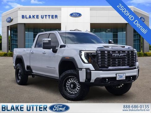 Used 2024 GMC Sierra 2500 Denali Ultimate AWD/4WD image 1
