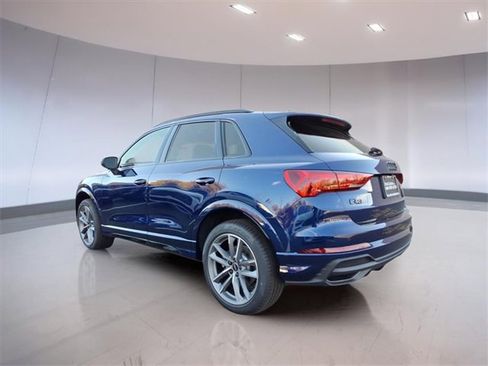 New 2025 Audi Q3 2.0T Premium image 3