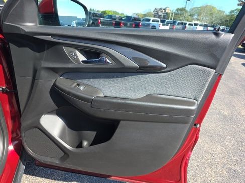 Used 2023 Chevrolet TrailBlazer LT w/ Convenience Package image 10