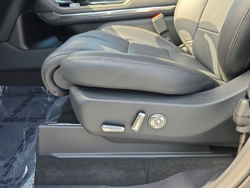 New 2025 Lincoln Navigator Reserve w/ Jet Appearance Package image 28