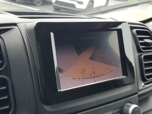 Used 2025 RAM ProMaster 2500 w/ Storage Group image 15