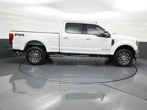 Used 2019 Ford F250 Lariat w/ Lariat Ultimate Package AWD/4WD image 7