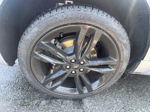 Used 2022 Ford Edge ST w/ Equipment Group 401A image 22