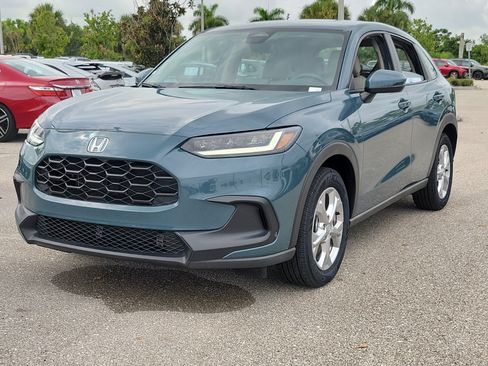 Used 2024 Honda HR-V LX image 3