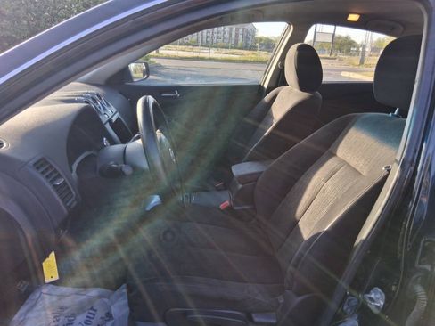 Used 2012 Nissan Altima 2.5 S FWD image 9