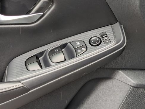 Used 2022 Nissan Sentra SV FWD image 12