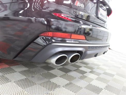 Used 2020 Audi S6 Premium Plus AWD/4WD image 7