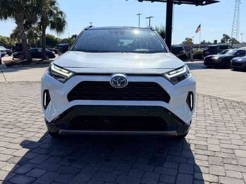 Used 2023 Toyota RAV4 XSE AWD/4WD image 5