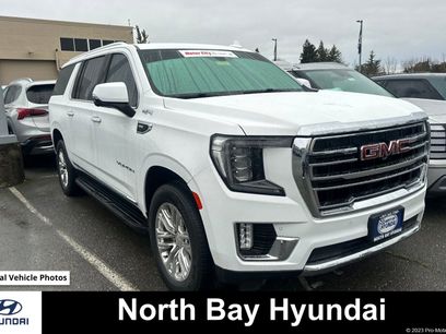 Used 2022 GMC Yukon XL SLT w/ SLT Luxury Package