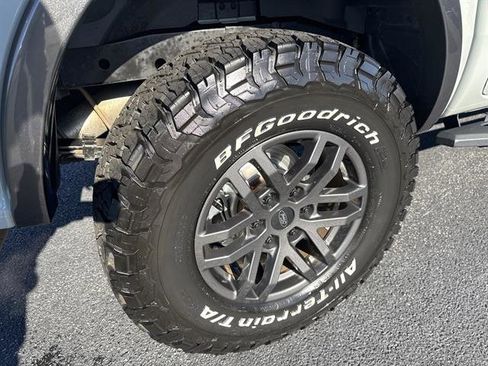 Used 2022 Ford Ranger Lariat w/ Tremor Off-Road Package image 11