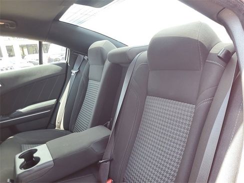 Used 2023 Dodge Charger SXT image 8