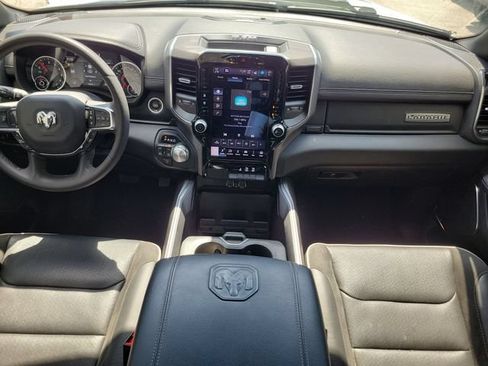 Used 2025 RAM 1500 Laramie w/ Sport Appearance Package AWD/4WD image 9