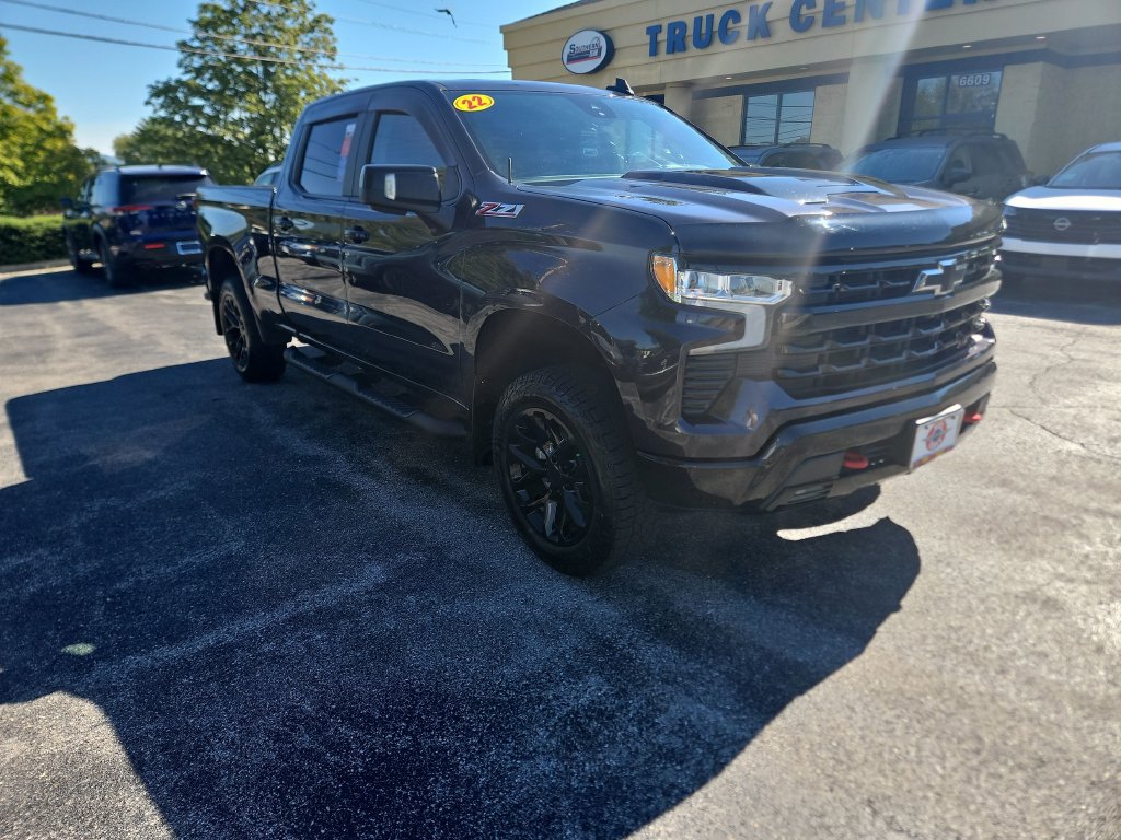 Used 2022 Chevrolet Silverado 1500 LT Trail Boss w/ Convenience Package II AWD/4WD image 8