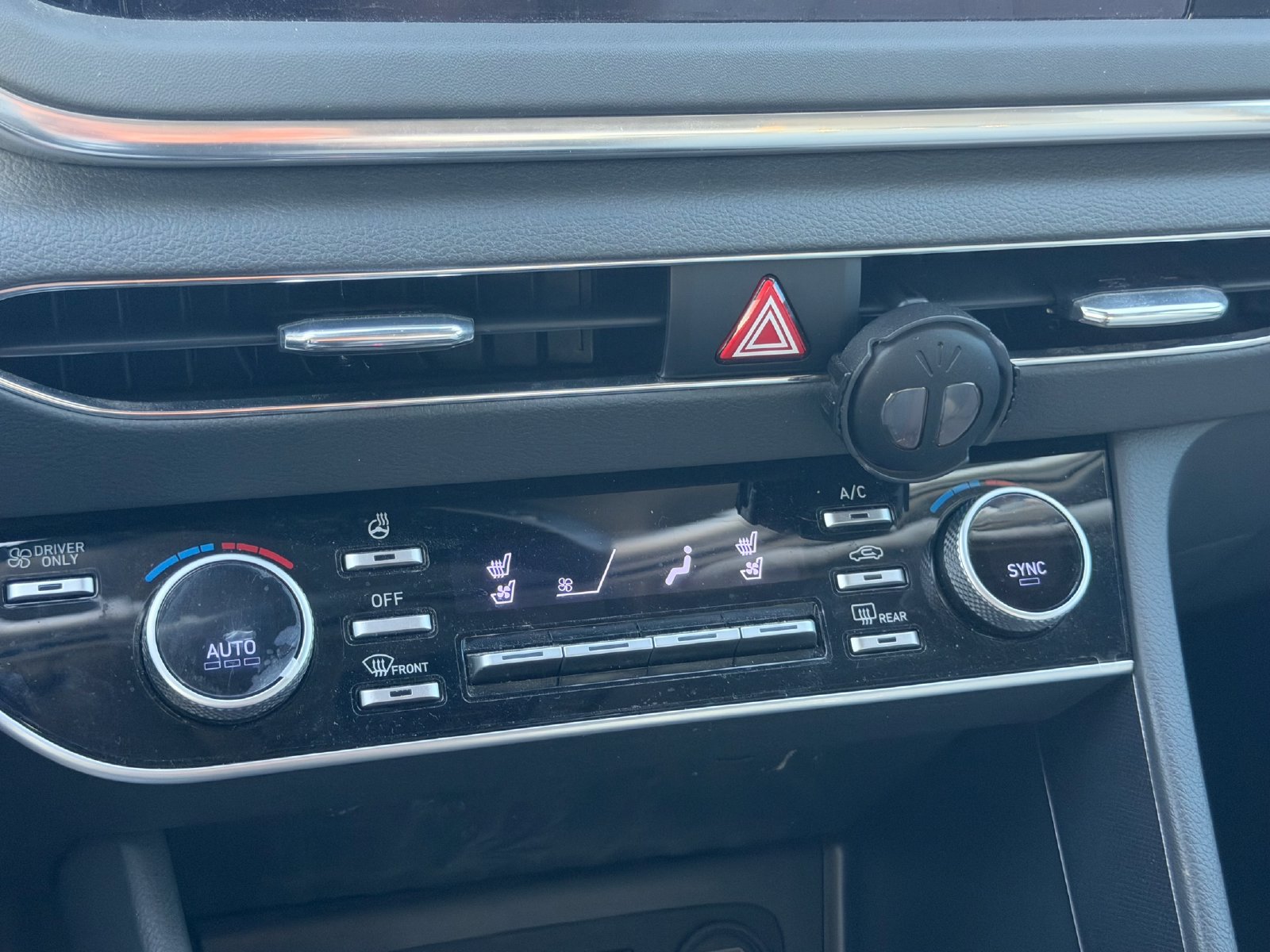 Certified 2023 Hyundai Sonata Limited FWD image 14