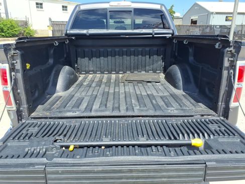Used 2014 Ford F150 Lariat w/ Lariat Chrome Package AWD/4WD image 6