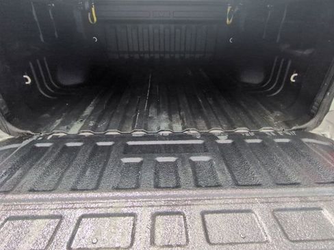 Used 2022 Chevrolet Colorado Z71 AWD/4WD image 26