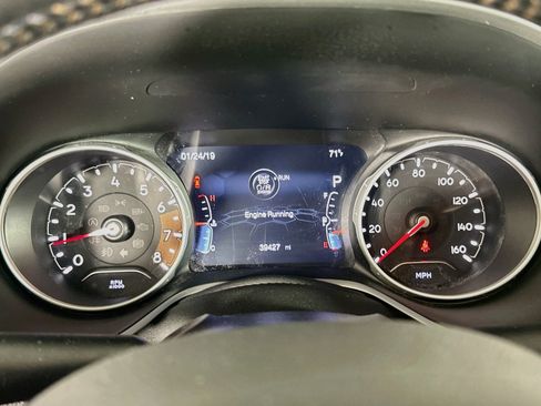Used 2019 Jeep Compass Limited FWD image 18