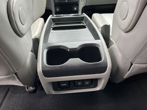 Used 2018 Honda Odyssey EX-L image 25