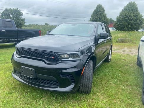 Used 2025 Dodge Durango GT AWD/4WD image 3