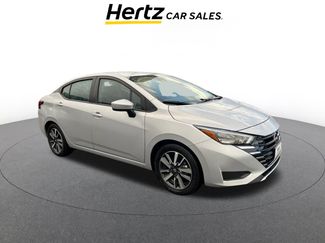 Used 2025 Nissan Versa SV video 1