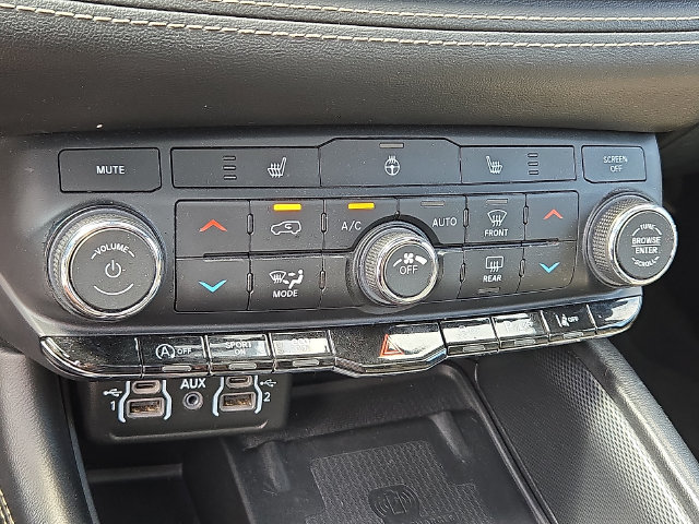Used 2022 Dodge Durango GT AWD/4WD image 16