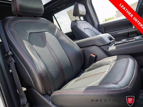 Used 2023 Ford Expedition Limited AWD/4WD image 4