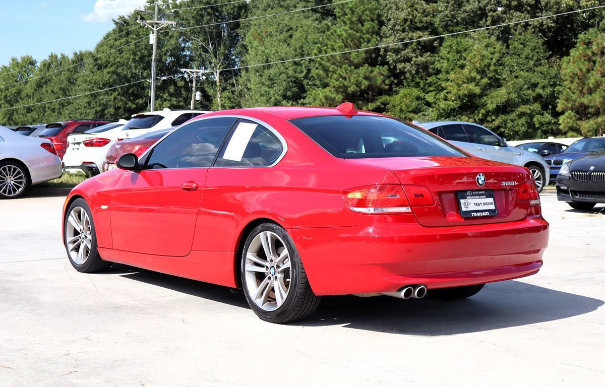 Used 2008 BMW 328i Coupe w/ Premium Pkg RWD image 5