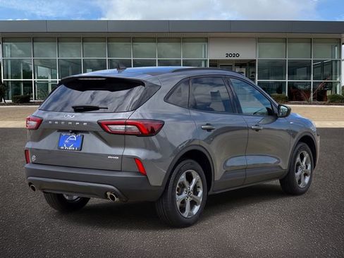 Used 2025 Ford Escape ST-Line AWD/4WD image 4