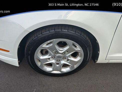 Used 2010 Ford Fusion SE FWD image 19