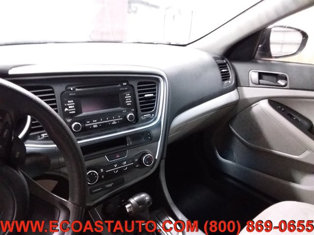 Used 2015 Kia Optima LX FWD image 12