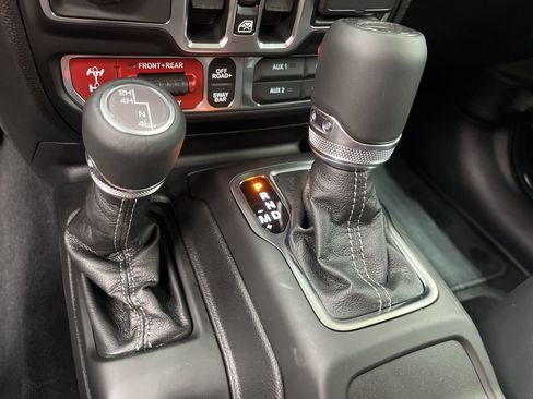 New 2026 Jeep Gladiator Rubicon image 16