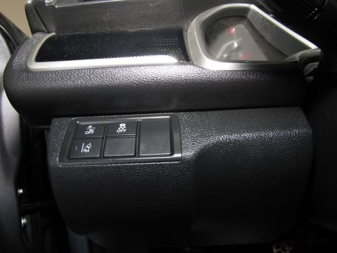 Used 2020 Honda Civic Sport image 8