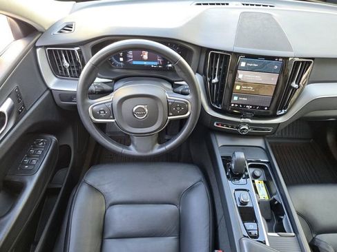 Certified 2023 Volvo XC60 B5 Core w/ Protection Package Premier image 15