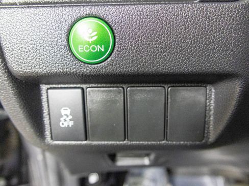 Used 2017 Honda Fit EX image 32