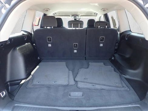 Used 2024 Jeep Grand Cherokee Laredo AWD/4WD image 8