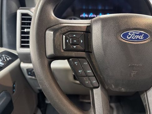 Used 2022 Ford F250 XL w/ Power Equipment Group image 16
