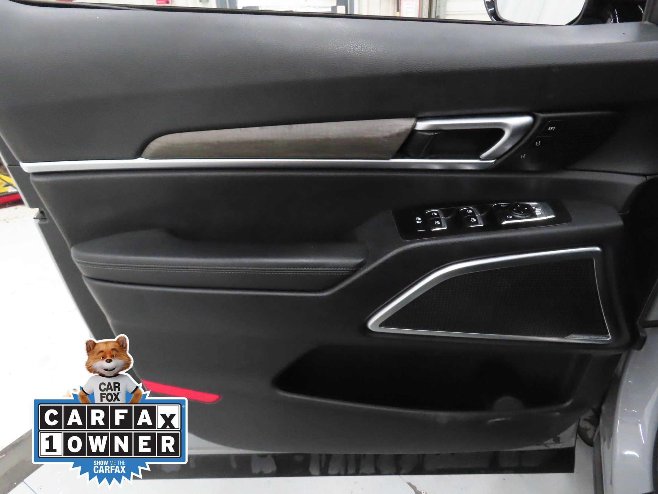 Used 2022 Kia Telluride SX w/ SX Prestige Package AWD/4WD image 10