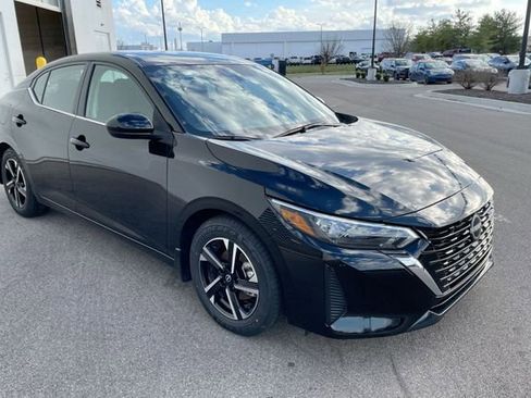 Used 2025 Nissan Sentra SV w/ All-Weather Package image 7