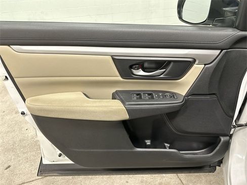 Certified 2020 Honda CR-V LX image 16